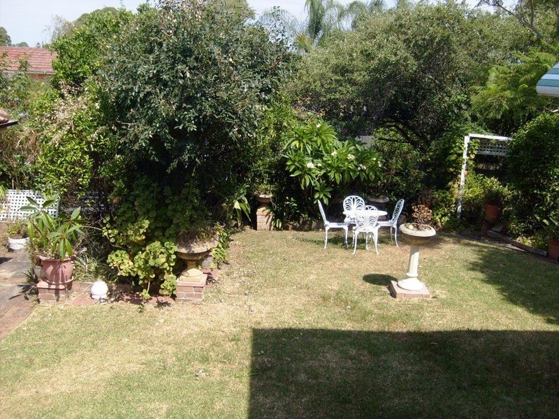 6 Mimos Street, West Ryde NSW 2114