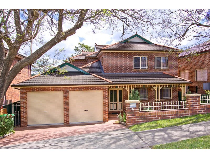 4 Commissioners Road, Denistone NSW 2114
