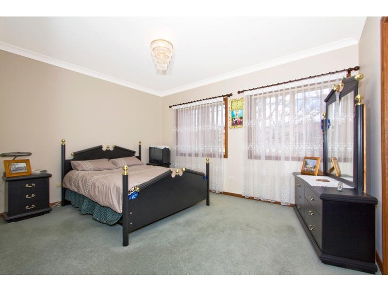 4 Commissioners Road, Denistone NSW 2114