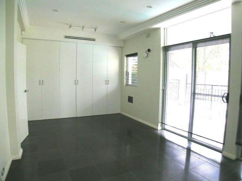 6 Jayne Street, West Ryde NSW 2114