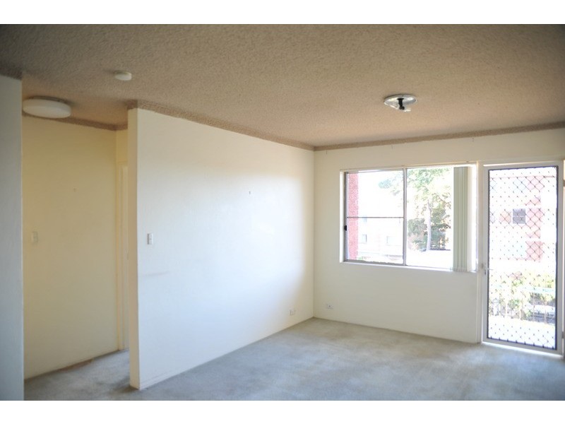 10/5 Bank Street, Meadowbank NSW 2114