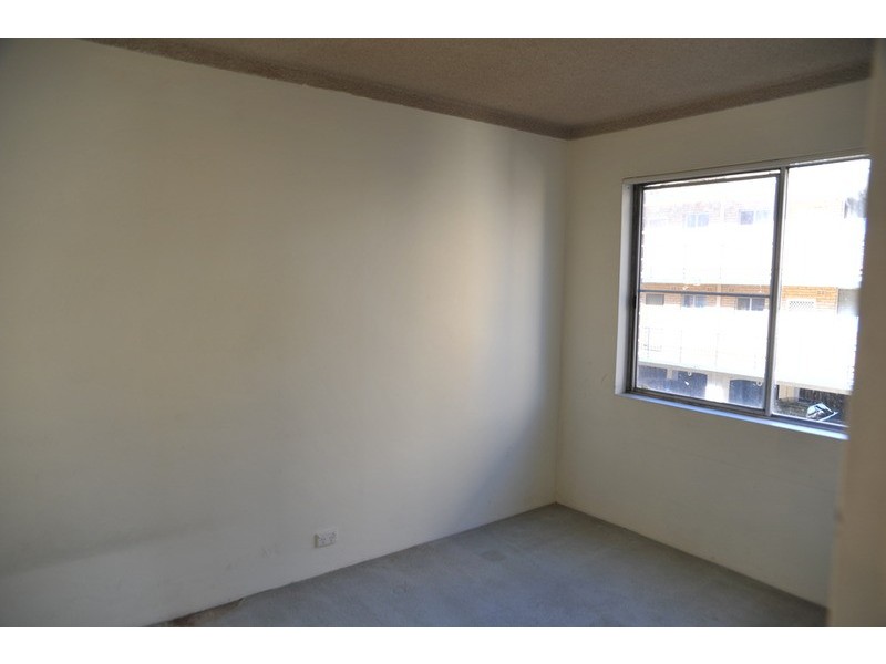 10/5 Bank Street, Meadowbank NSW 2114