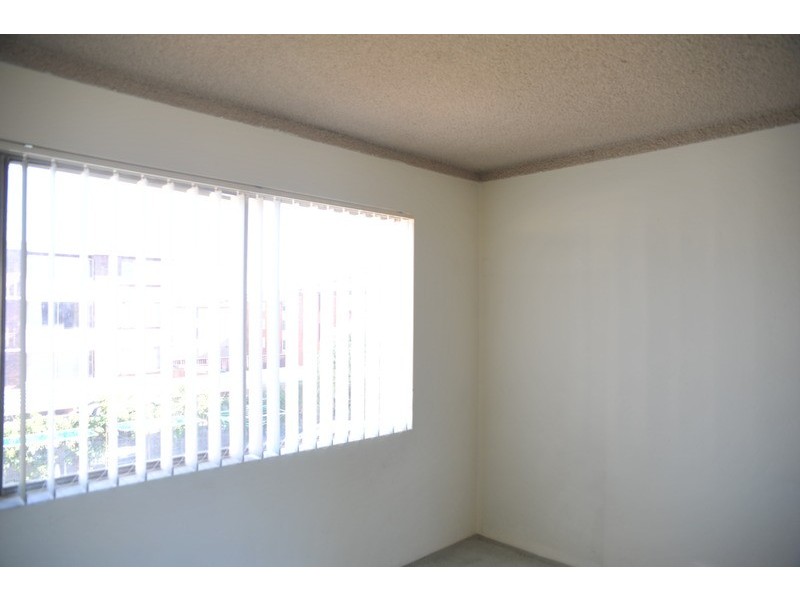 10/5 Bank Street, Meadowbank NSW 2114