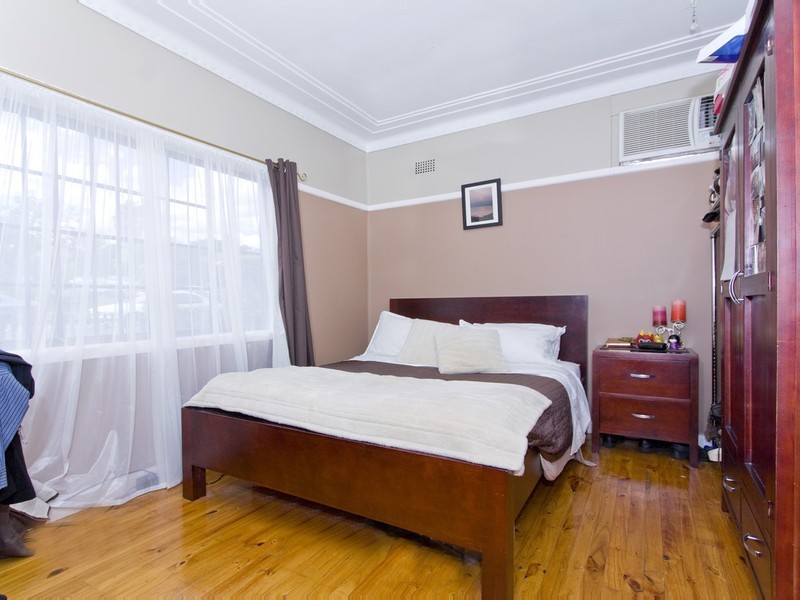 18 Squire Street, Ryde NSW 2112
