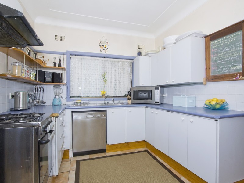 18 Squire Street, Ryde NSW 2112