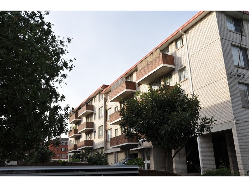 21/3-5 Meadow Crescent, Meadowbank NSW 2114