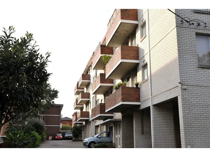 21/3-5 Meadow Crescent, Meadowbank NSW 2114