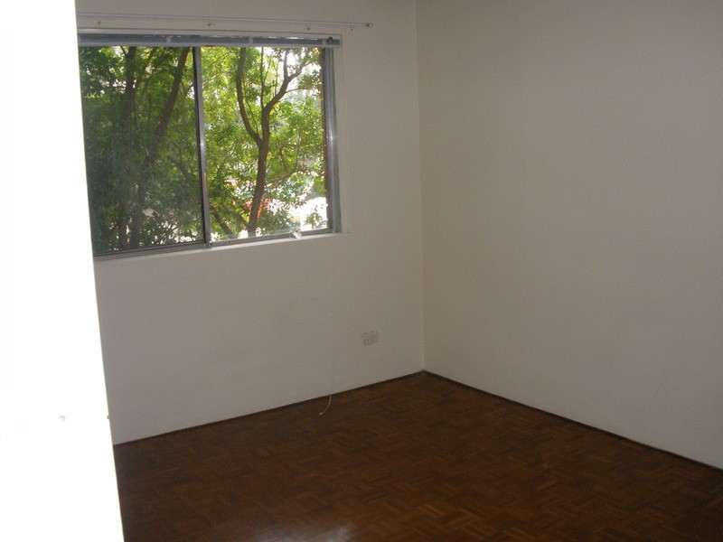 3/16A Meadow Crescent, Meadowbank NSW 2114