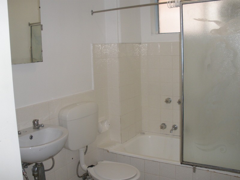 3/16A Meadow Crescent, Meadowbank NSW 2114