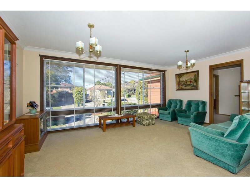 6 Birdwood Street, Denistone East NSW 2112