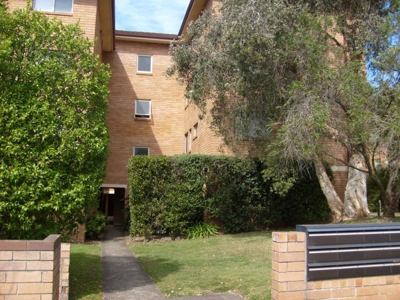 15/10 Maxim Street, West Ryde NSW 2114