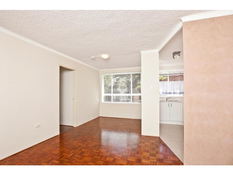 2/41 Meadow Crescent, Meadowbank NSW 2114