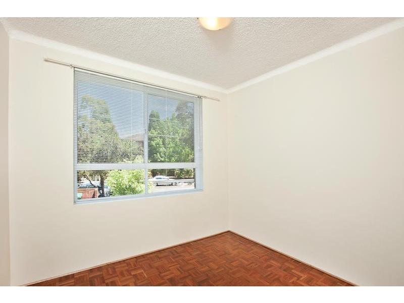 2/41 Meadow Crescent, Meadowbank NSW 2114