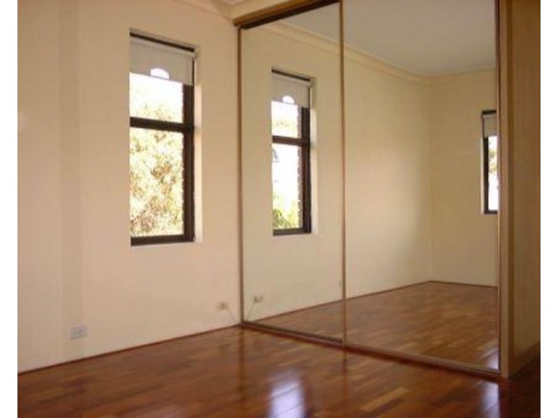 5/215 Bridge Road, Glebe NSW 2037