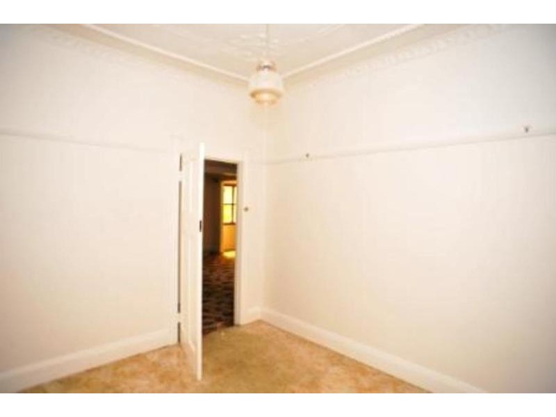 7 Addington Road, Ryde NSW 2112