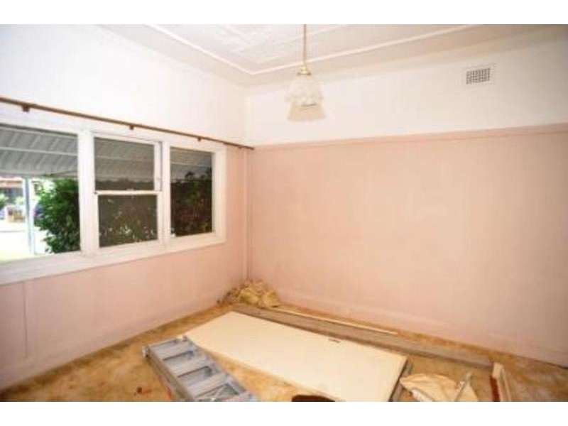 7 Addington Road, Ryde NSW 2112