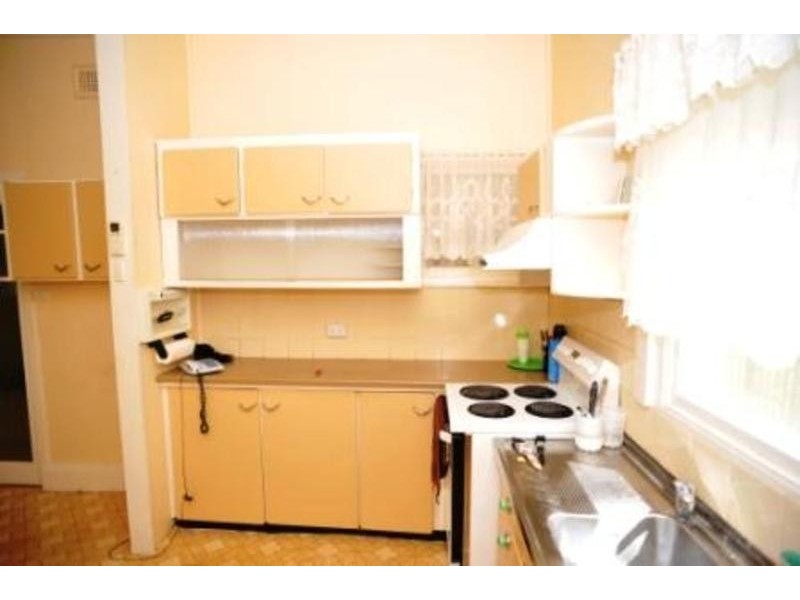 7 Addington Road, Ryde NSW 2112