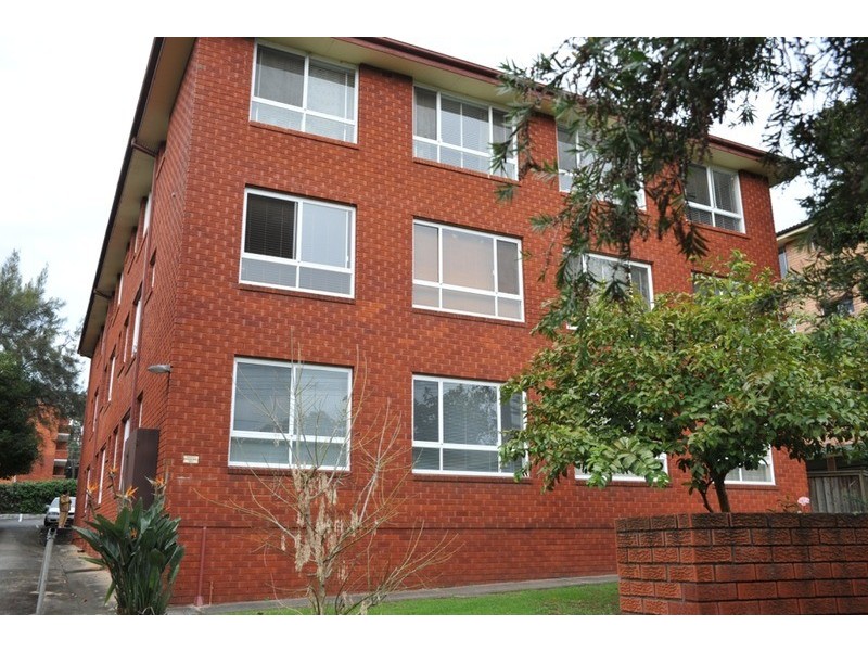 2/41 Meadow Crescent, Meadowbank NSW 2114