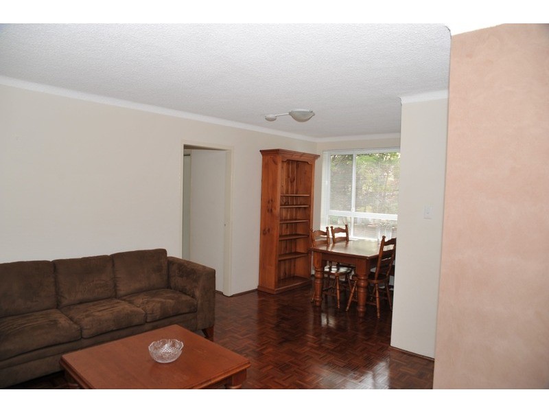 2/41 Meadow Crescent, Meadowbank NSW 2114