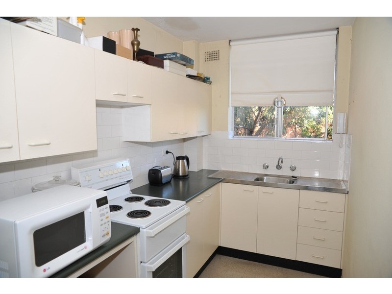 8/2 Adelaide Street, West Ryde NSW 2114