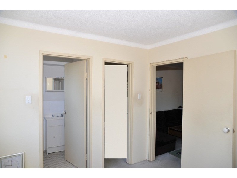 8/2 Adelaide Street, West Ryde NSW 2114
