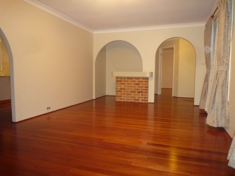 18 Inverness Crescent, Glenhaven NSW 2156