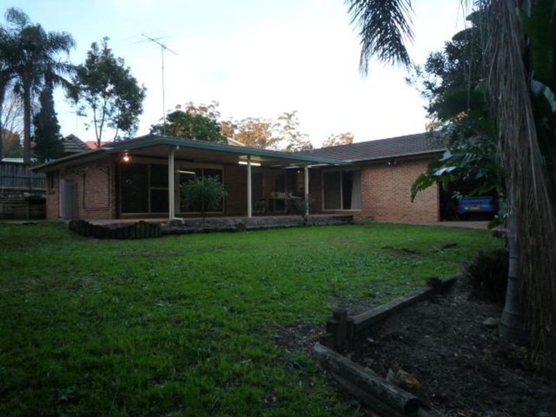 18 Inverness Crescent, Glenhaven NSW 2156