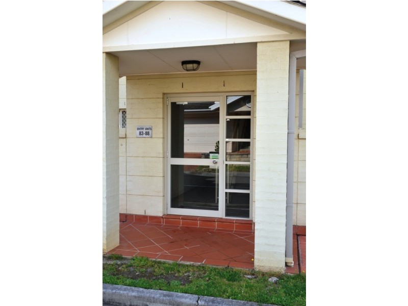 84E/6-8 Nile Close, Marsfield NSW 2122
