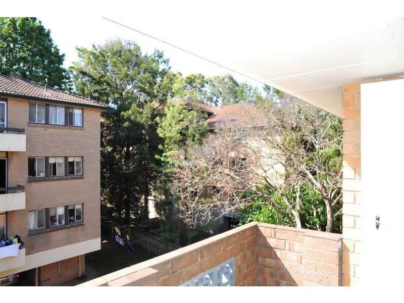 17/84 Station Street, Meadowbank NSW 2114