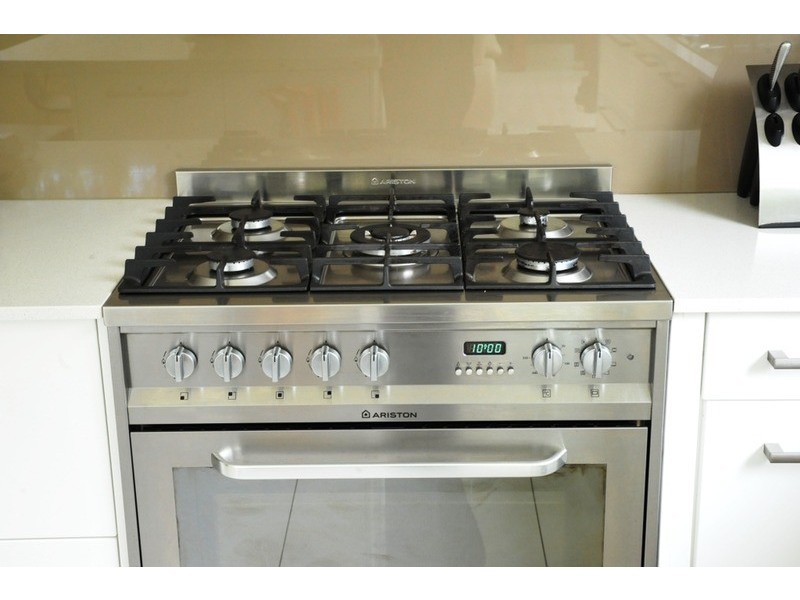 17 Glenayr Avenue, Denistone West NSW 2114