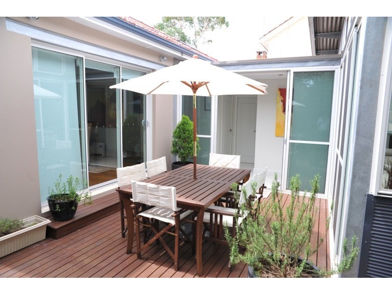 17 Glenayr Avenue, Denistone West NSW 2114