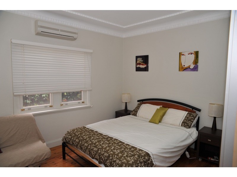 17 Glenayr Avenue, Denistone West NSW 2114