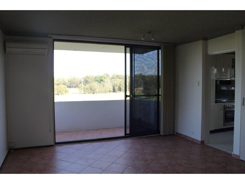 32/12 Meadow  Crescent, Meadowbank NSW 2114