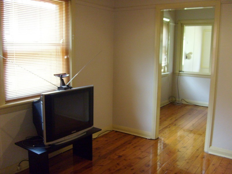 6 Maling Avenue, Ermington NSW 2115