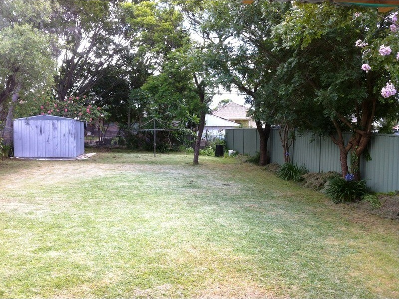 6 Maling Avenue, Ermington NSW 2115