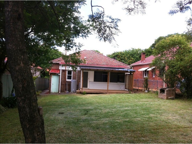 6 Maling Avenue, Ermington NSW 2115