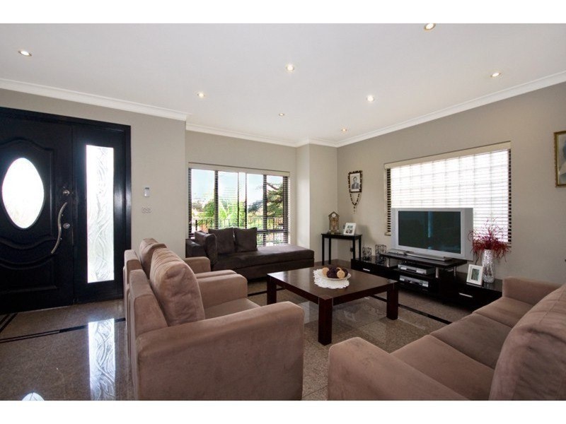 11A Bruce  Street, Ryde NSW 2112