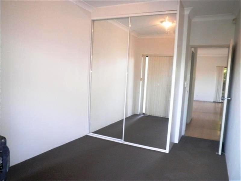 2/1-3 Virginia  Street, Rosehill NSW 2142