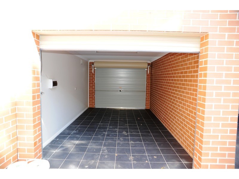 2/18 Miriam Road, West Ryde NSW 2114