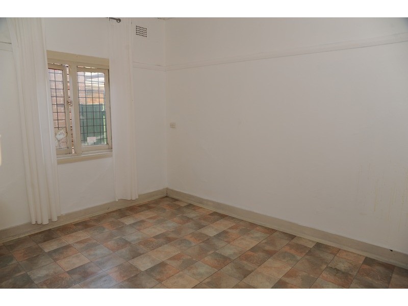 81 Bowden Street, Meadowbank NSW 2114