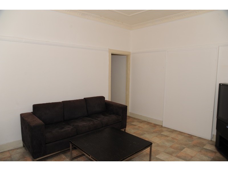 81 Bowden Street, Meadowbank NSW 2114