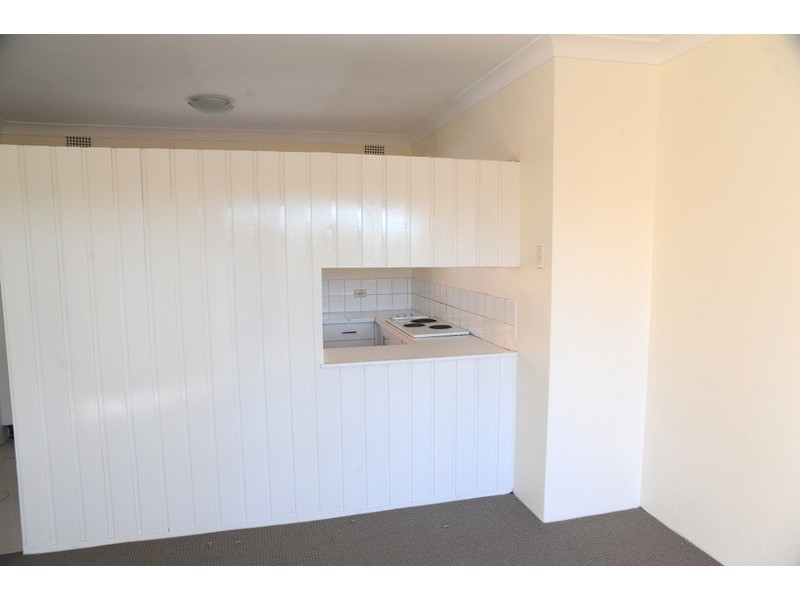 8/16 Bank Street, Meadowbank NSW 2114