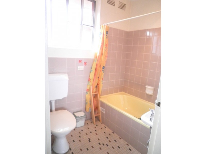 24/10 Bank Street, Meadowbank NSW 2114