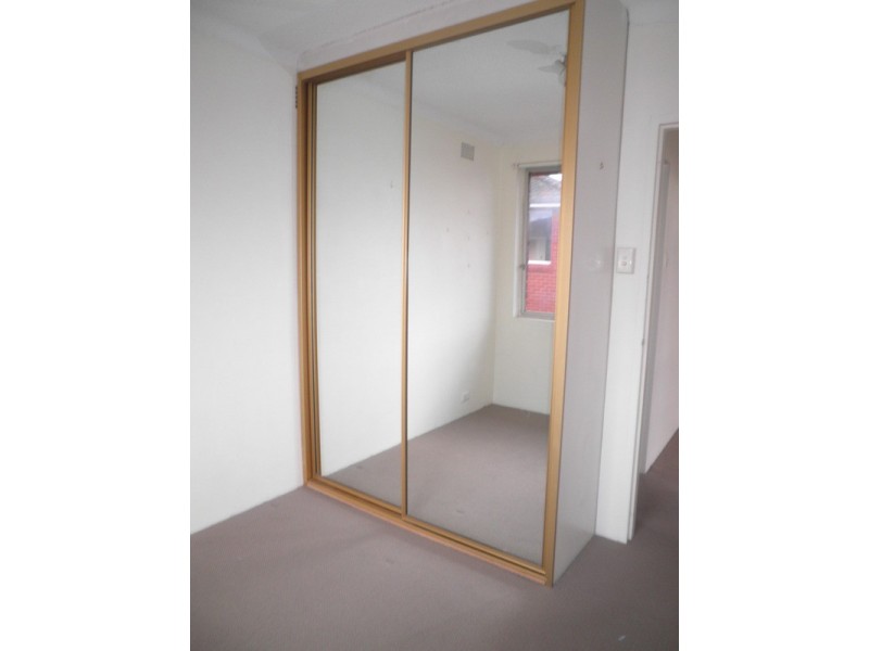 24/10 Bank Street, Meadowbank NSW 2114