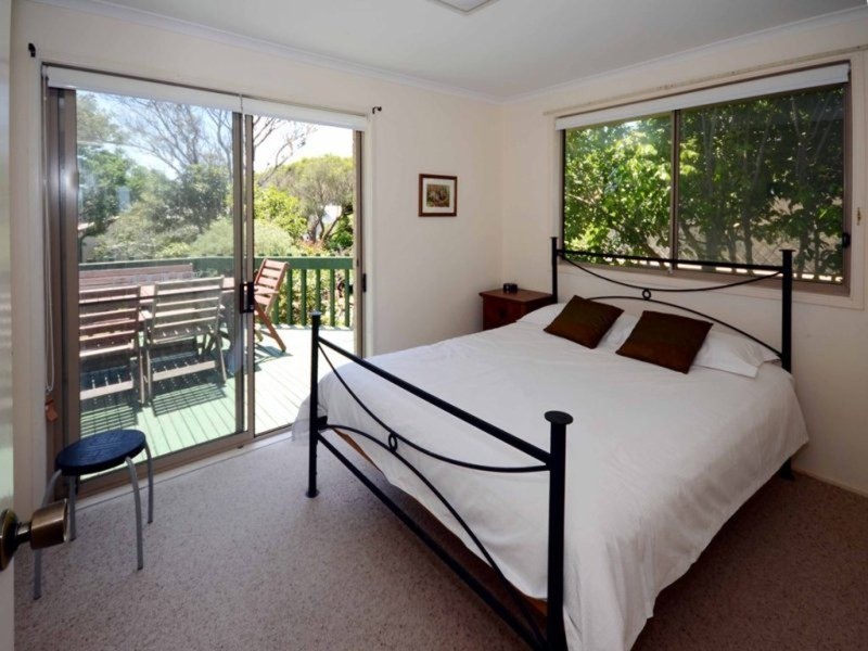 14 Greenway  Road, Callala Beach NSW 2540