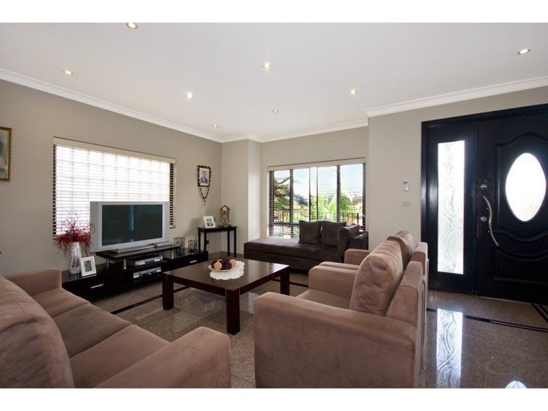 11 Bruce  Street, Ryde NSW 2112