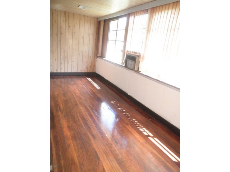 4 Grand Avenue, West Ryde NSW 2114