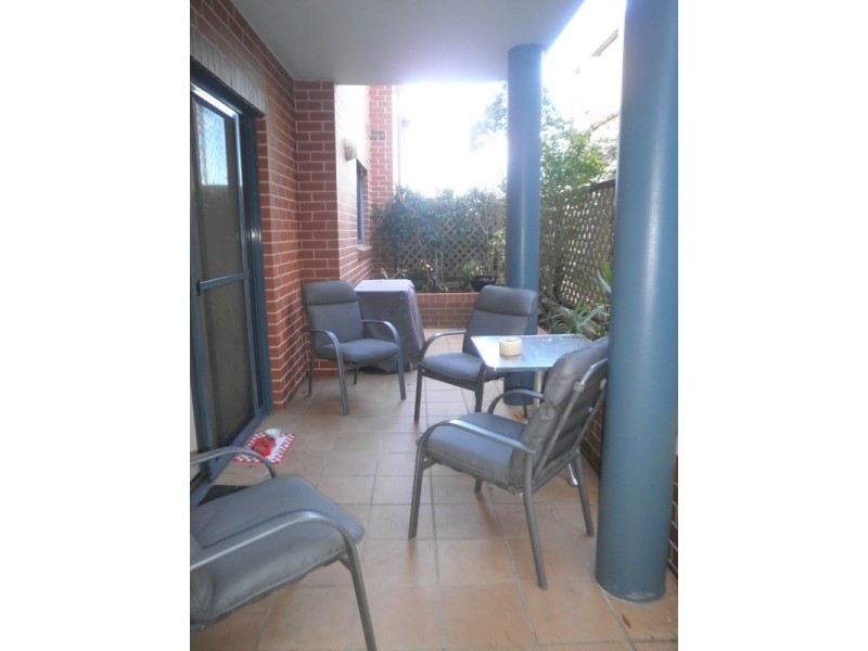 2/5 Gowrie Street, Ryde NSW 2112