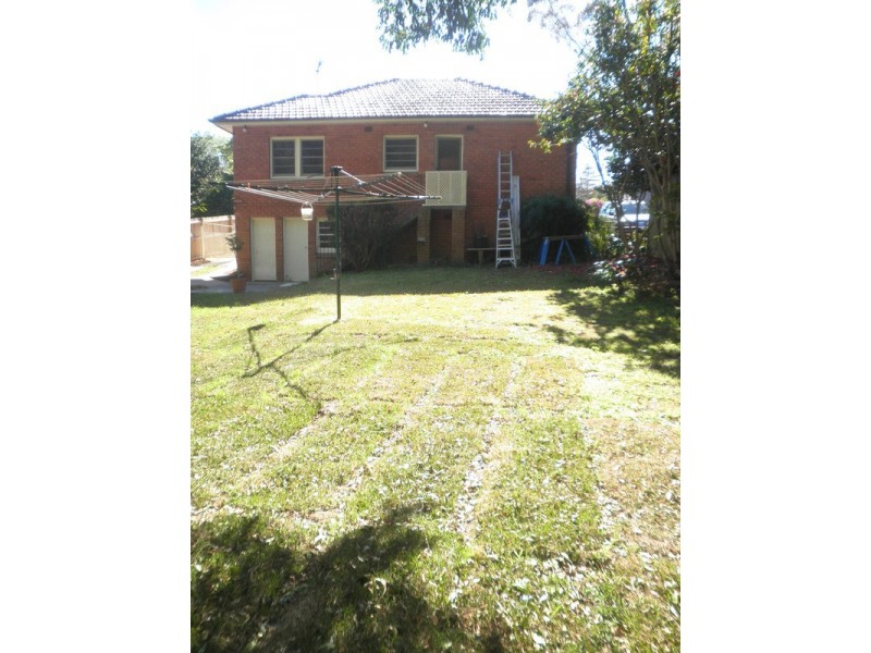 13 Kings Road, Denistone East NSW 2112