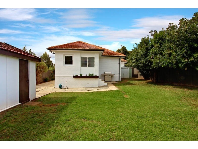 26 Beazley Street, Ryde NSW 2112
